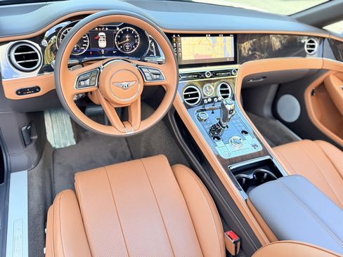 Used 2024 Bentley Continental GT V8 AWD/4WD image 37