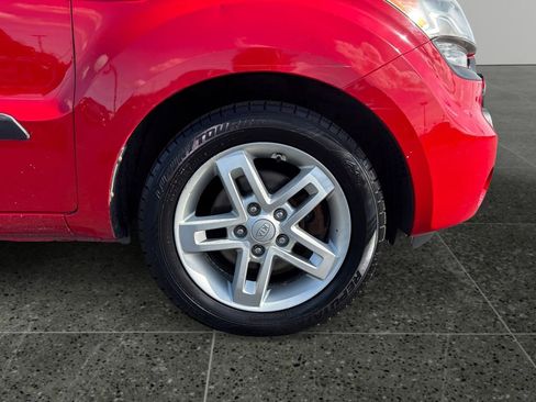 Used 2010 Kia Soul + w/ Audio Pkg image 9