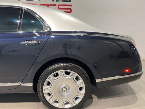 Used 2019 Bentley Mulsanne image 10