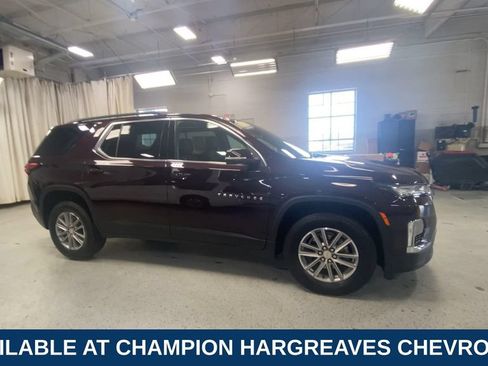 Certified 2023 Chevrolet Traverse LT FWD image 2