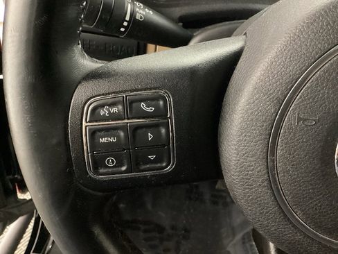 Used 2015 Jeep Wrangler Unlimited Rubicon w/ Dual Top Group image 21