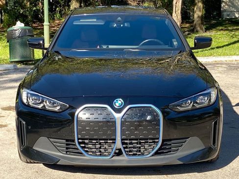 Used 2023 BMW i4 eDrive40 image 2