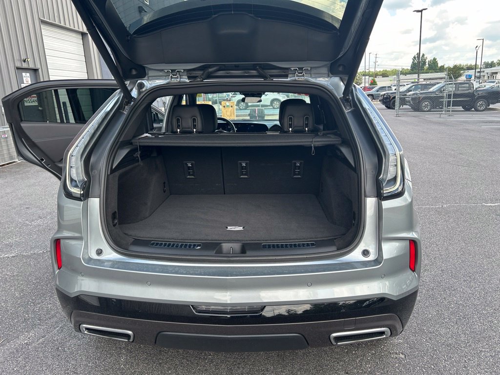 Used 2024 Cadillac XT4 Sport FWD image 25