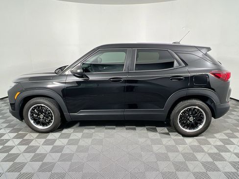 Used 2021 Chevrolet TrailBlazer LS image 6