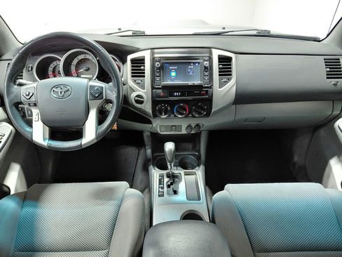 Used 2014 Toyota Tacoma 4x4 Double Cab w/ TRD Sport Package image 25