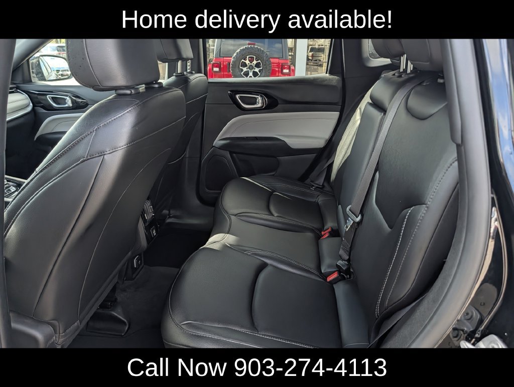 Used 2026 Jeep Compass Limited AWD/4WD image 30
