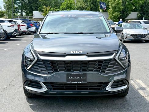 Used 2024 Kia Sportage LX AWD/4WD image 2