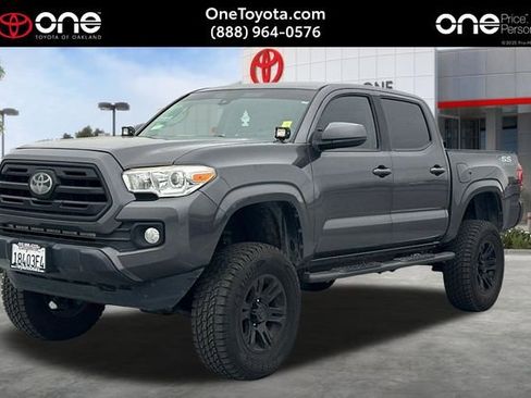Used 2019 Toyota Tacoma SR w/ SR Convenience Package image 1