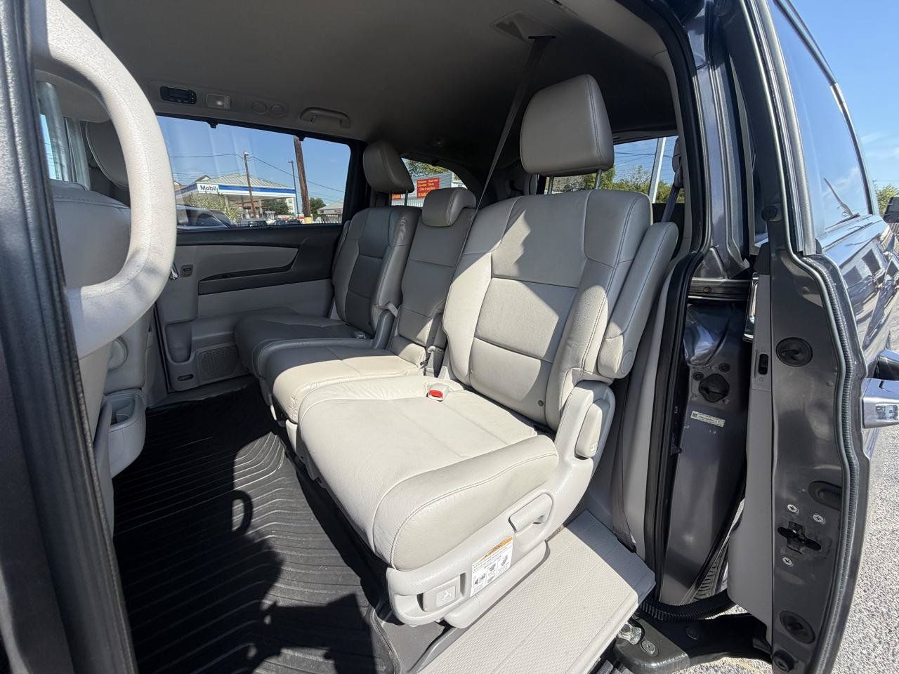 Used 2015 Honda Odyssey EX-L image 12