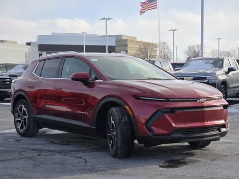 New 2026 Chevrolet Equinox EV LT image 19