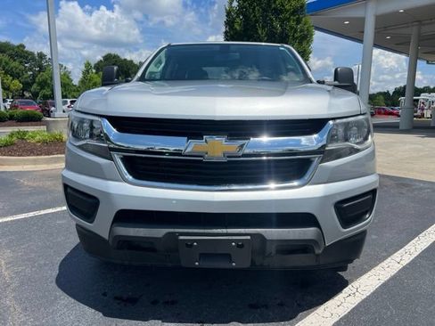 Used 2020 Chevrolet Colorado W/T w/ WT Convenience Package RWD image 3