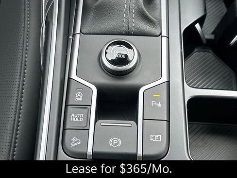 New 2026 Kia Sorento S w/ S Panoramic Sunroof Package image 32