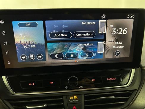 Used 2025 Nissan Altima 2.5 SV w/ SV Premium Package image 11