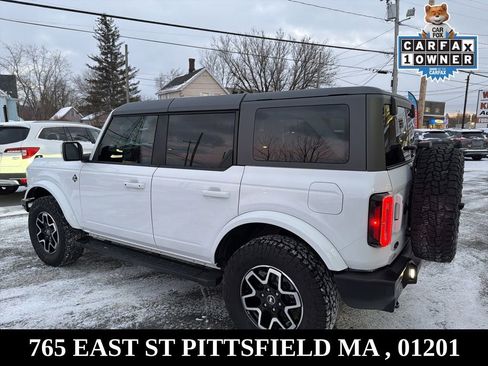 Used 2024 Ford Bronco Outer Banks image 5