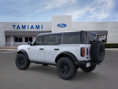 New 2026 Ford Bronco Badlands AWD/4WD image 4