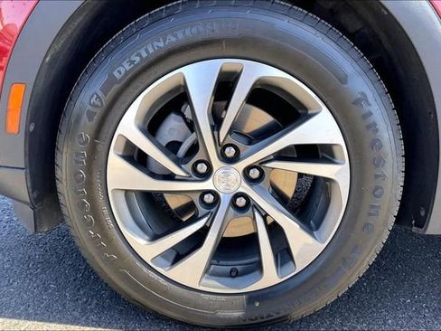 Used 2021 Buick Envision Essence FWD image 8