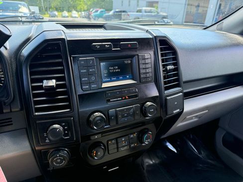 Used 2016 Ford F150 XL w/ Equipment Group 101A Mid AWD/4WD image 28