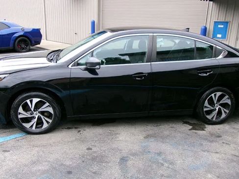 Used 2022 Subaru Legacy AWD/4WD image 4