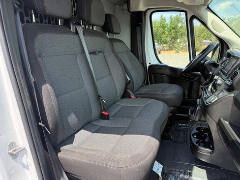 Used 2023 RAM ProMaster 3500 w/ Convenience Group FWD image 18