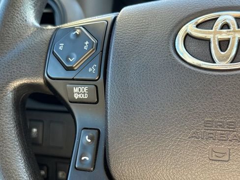 Used 2021 Toyota Tacoma SR AWD/4WD image 28