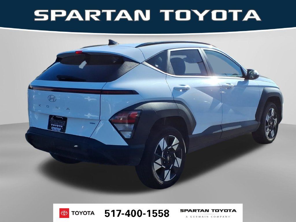 Used 2024 Hyundai Kona SEL AWD/4WD image 7