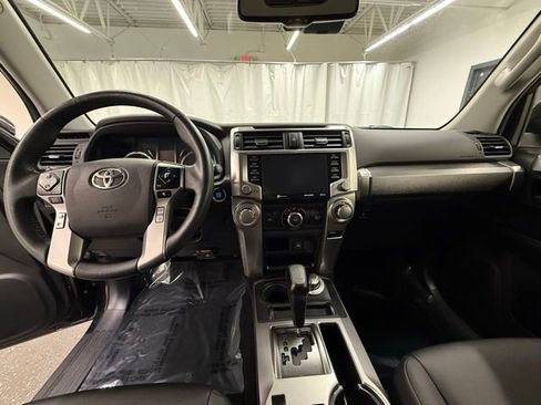 Certified 2022 Toyota 4Runner TRD Sport w/ Technology Package image 18