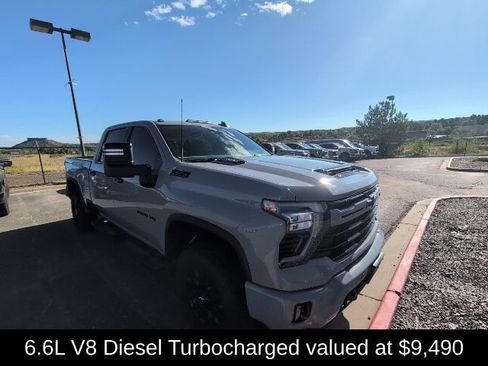 Used 2024 Chevrolet Silverado 2500 LTZ w/ LTZ Plus Package AWD/4WD image 3