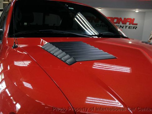 Used 2010 Ford F150 Raptor image 14