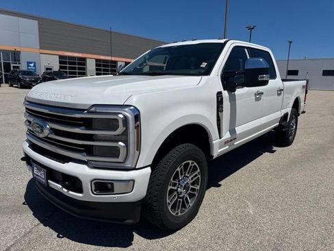 New 2026 Ford F250 Platinum w/ Platinum Plus Package AWD/4WD image 7