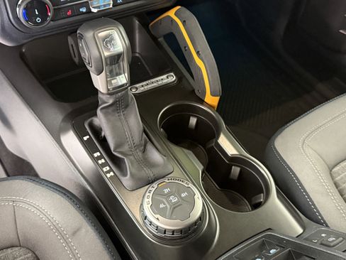 Certified 2022 Ford Bronco Outer Banks image 23