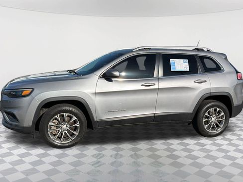Used 2020 Jeep Cherokee Latitude Plus image 8