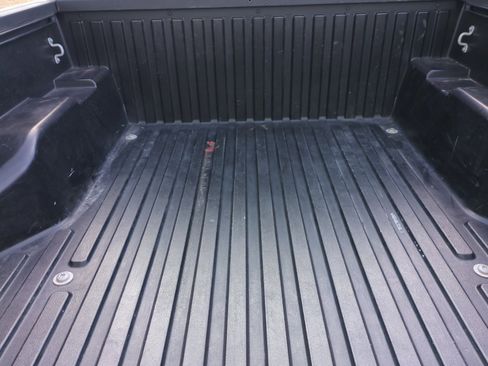 Used 2023 Toyota Tacoma TRD Off-Road image 32