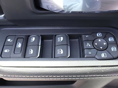 New 2026 RAM 2500 Laramie image 17