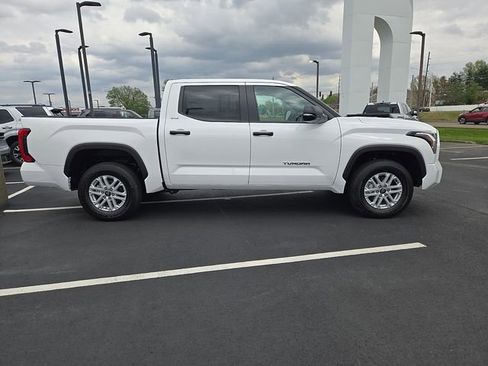 New 2026 Toyota Tundra SR5 AWD/4WD image 2
