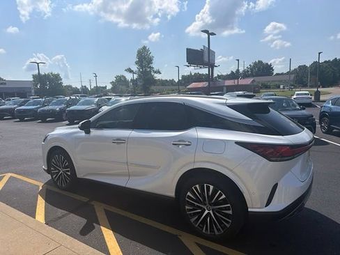 Used 2025 Lexus RX 350 Premium Plus w/ Convenience Package AWD/4WD image 17