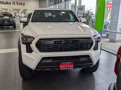 New 2026 Toyota Tacoma TRD Off-Road image 2