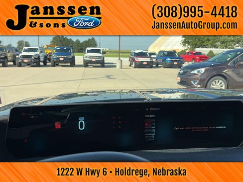 Used 2025 Ford Expedition Max Active AWD/4WD image 21