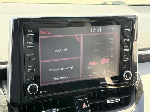 Used 2022 Toyota Corolla XSE FWD image 7