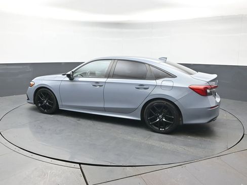 Used 2023 Honda Civic Sport image 8