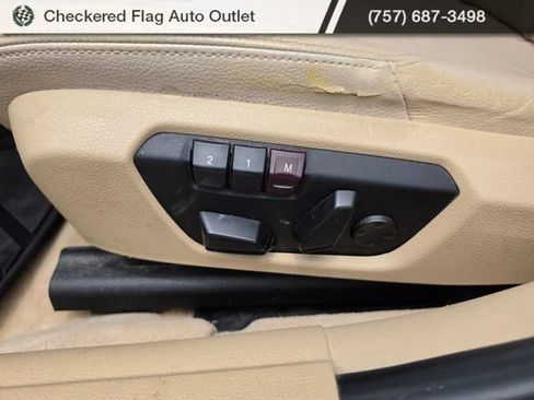 Used 2014 BMW 328d xDrive Sedan AWD/4WD image 19