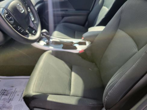 Used 2015 Honda Accord LX image 9