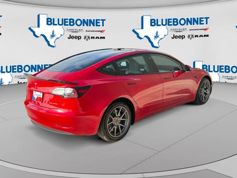 Used 2022 Tesla Model 3 Long Range AWD/4WD image 5