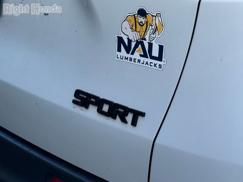 Used 2023 Honda HR-V Sport image 11