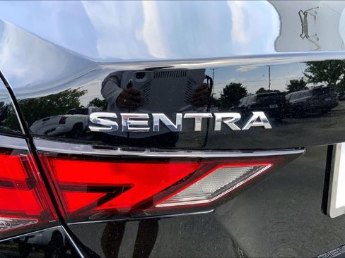 Used 2025 Nissan Sentra S FWD image 22