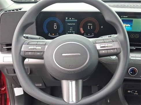 New 2026 Hyundai Kona SE image 10