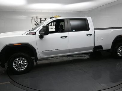Used 2024 GMC Sierra 2500 Pro w/ Convenience Package