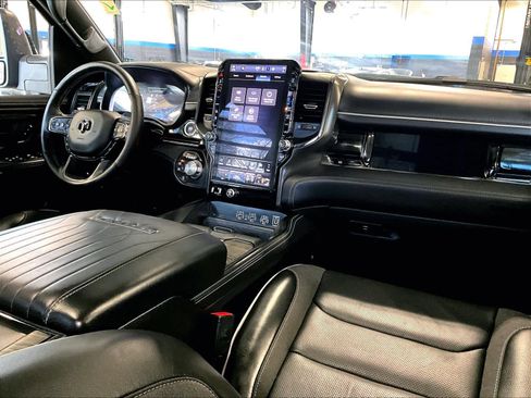 Used 2025 RAM 1500 Limited image 14