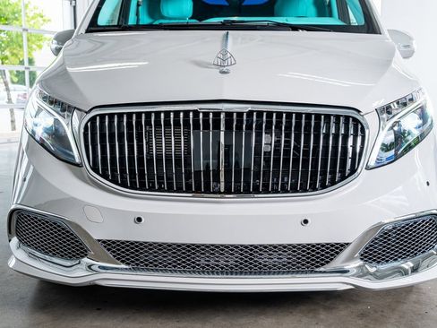 Used 2023 Mercedes-Benz Metris Passenger image 15