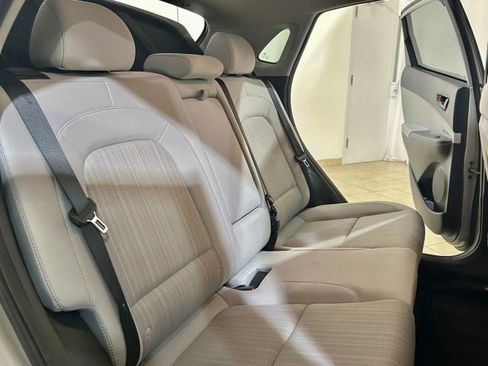 Used 2023 Hyundai Kona SEL FWD image 16