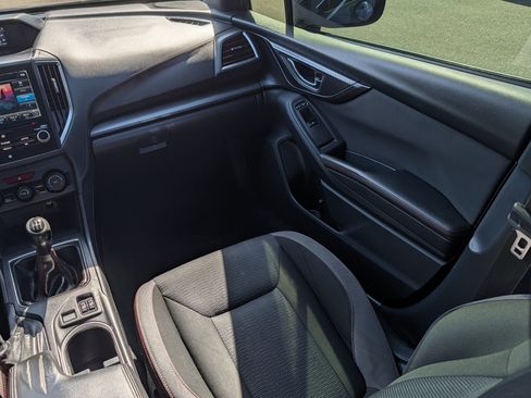 Used 2017 Subaru Impreza 2.0i Sport w/ Popular Package #3 AWD/4WD image 11